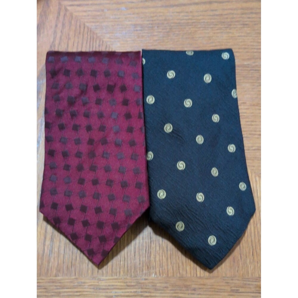 Donna Karan/New York Men's Italian Silk Made in the USA Set of 2 Patterned Ties